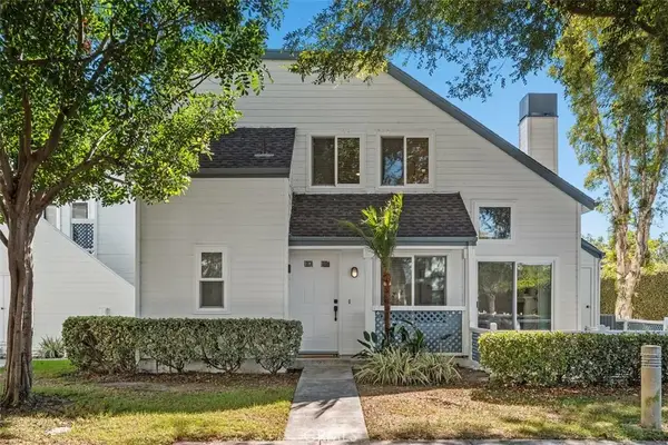 45 Greenmoor, Irvine, CA 92614