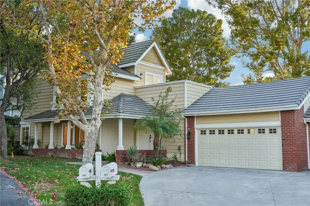 694 S Gentry, Anaheim, CA 92807 - #1