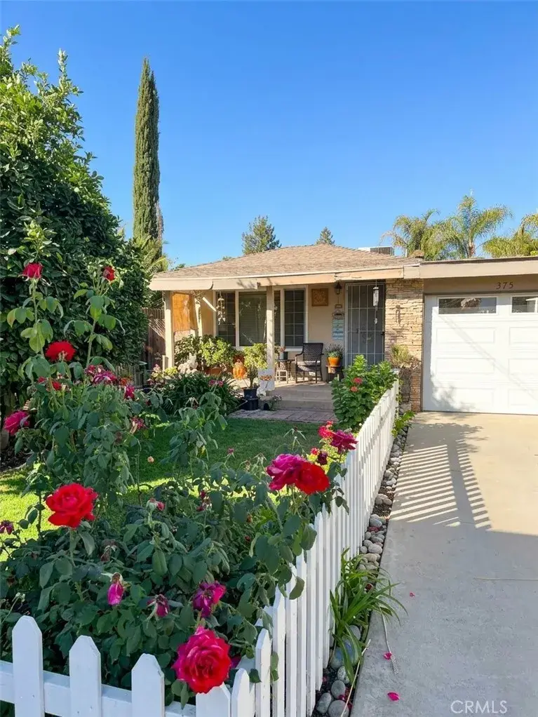 549 S Del Norte, Kerman, CA 93630 - #2