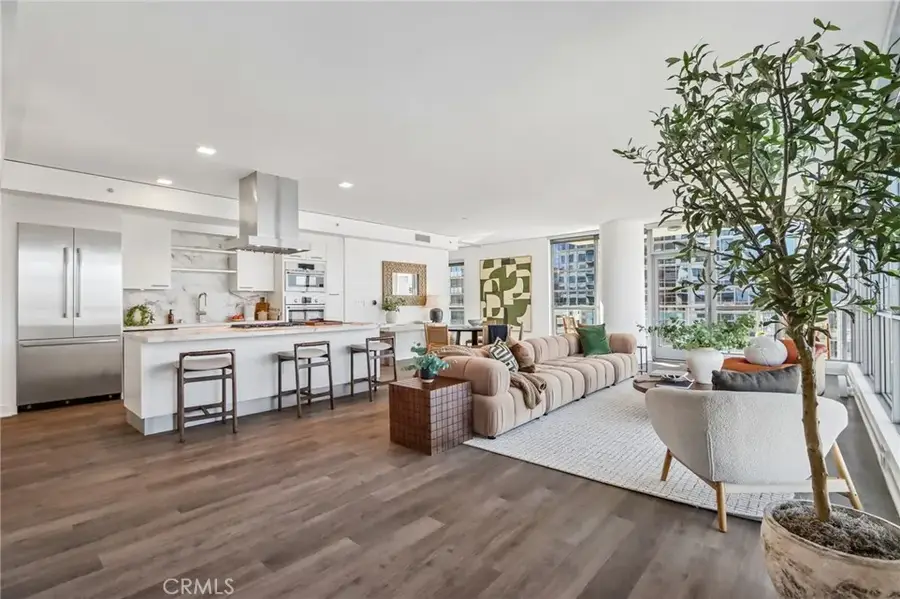 9 Macarthur Place #1507, Santa Ana, CA 92707 - #3
