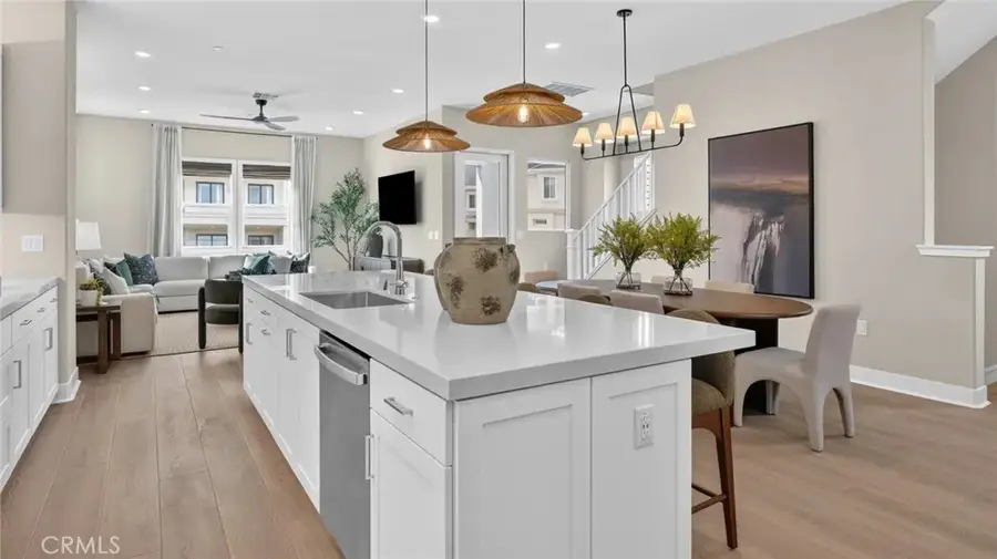 933 Chinon, Irvine, CA 92618 - #2