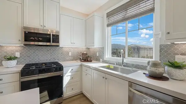 2155 Aneto Way, Santa Paula, CA 93060