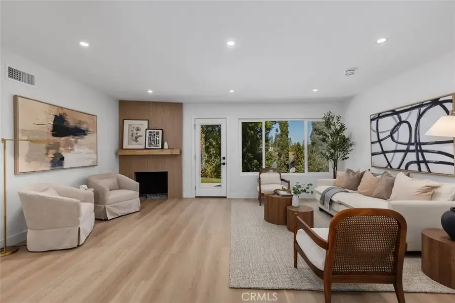 11702 Lisburn Pl., La Mirada, CA 90638 - #2