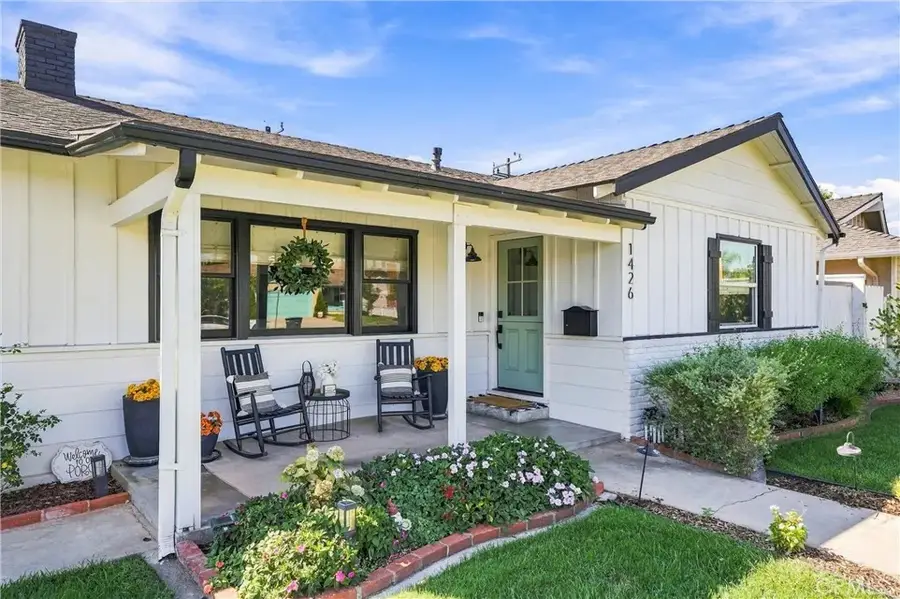 1426 E Sycamore, Orange, CA 92866 - #2