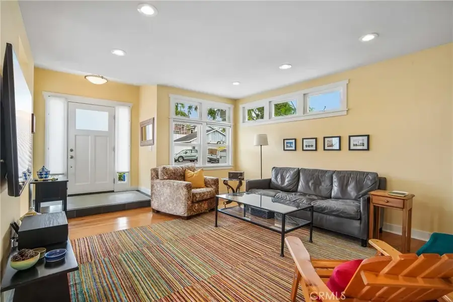 2346 Elden, Costa Mesa, CA 92627 - #2