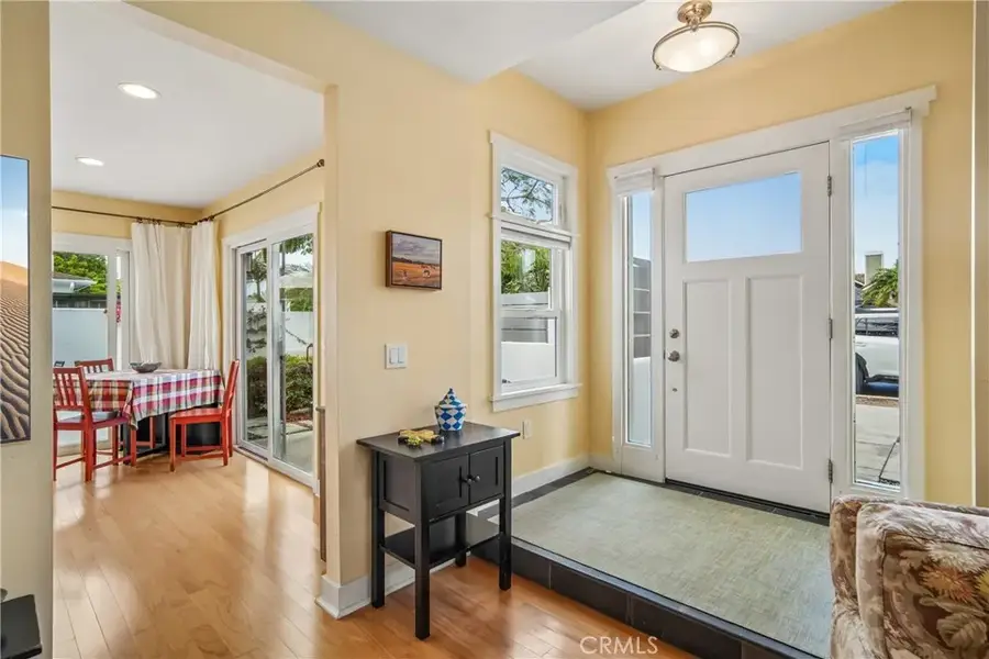 2346 Elden, Costa Mesa, CA 92627 - #3