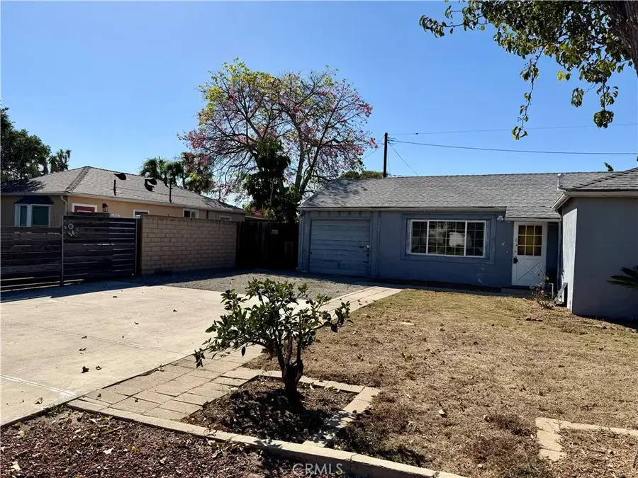 2109 Monrovia, Costa Mesa, CA 92627 - #2