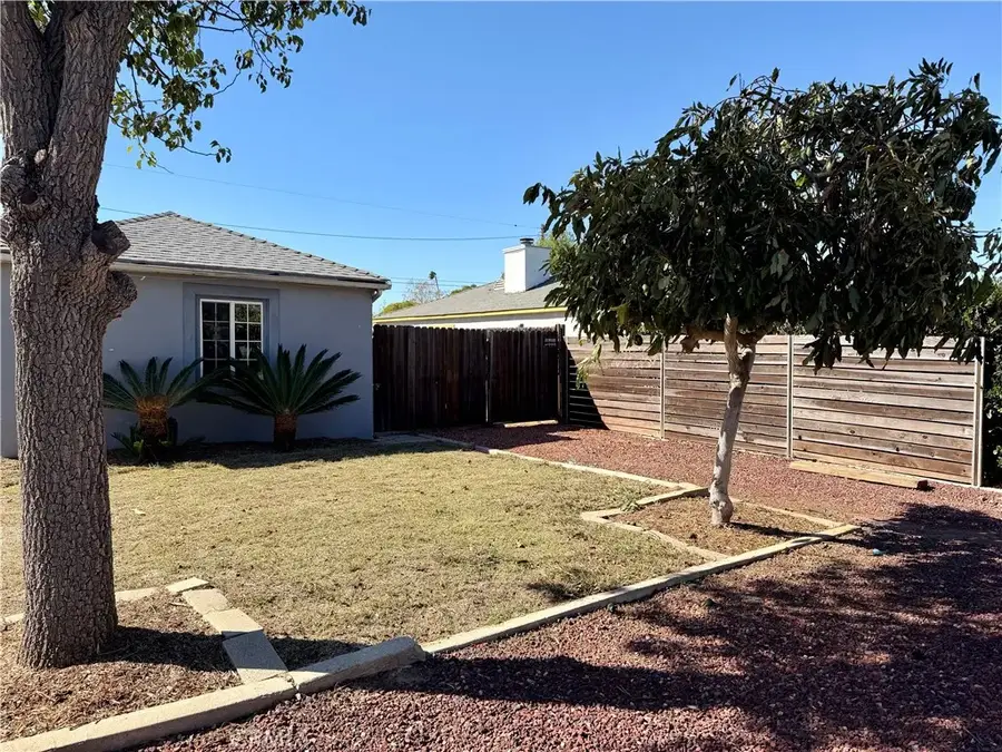 2109 Monrovia, Costa Mesa, CA 92627 - #3