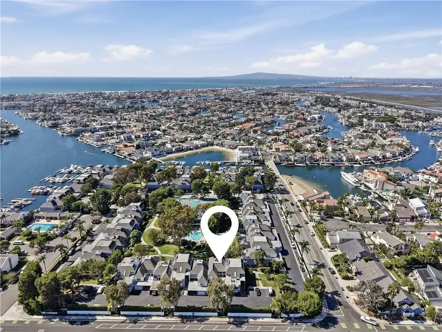 16387 Forest Hills, Huntington Beach, CA 92649 - #3