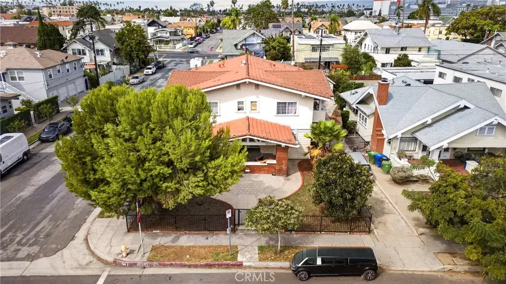 1417 3rd Avenue, Los Angeles, CA 90019 - #1