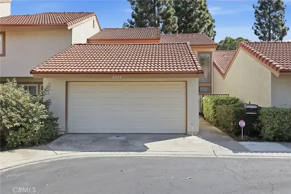 8424 Goldsport Circle, Huntington Beach, CA 92646