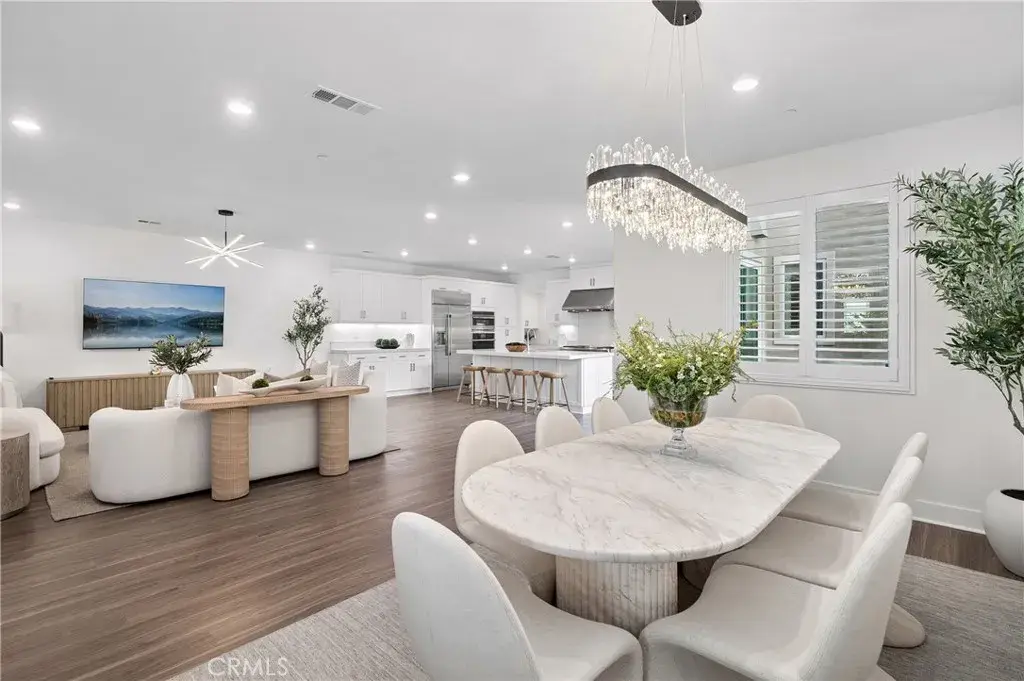 379 Sawbuck, Irvine, CA 92618 - #1
