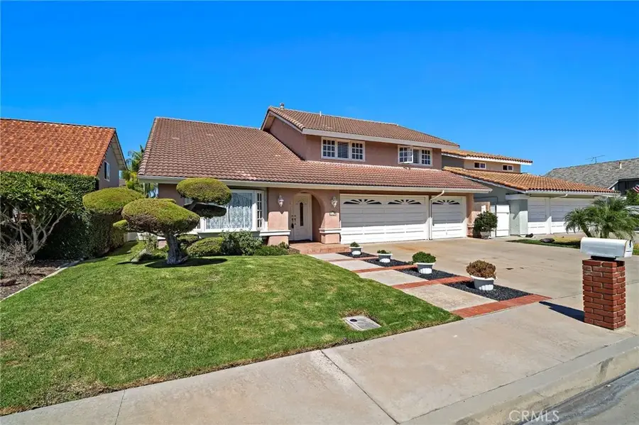 9115 Mcbride River Avenue, Fountain Valley, CA 92708 - #2