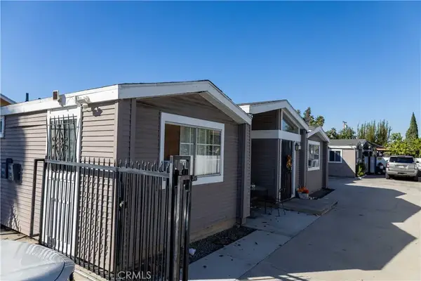 1113 W Mcfadden, Santa Ana, CA 92707