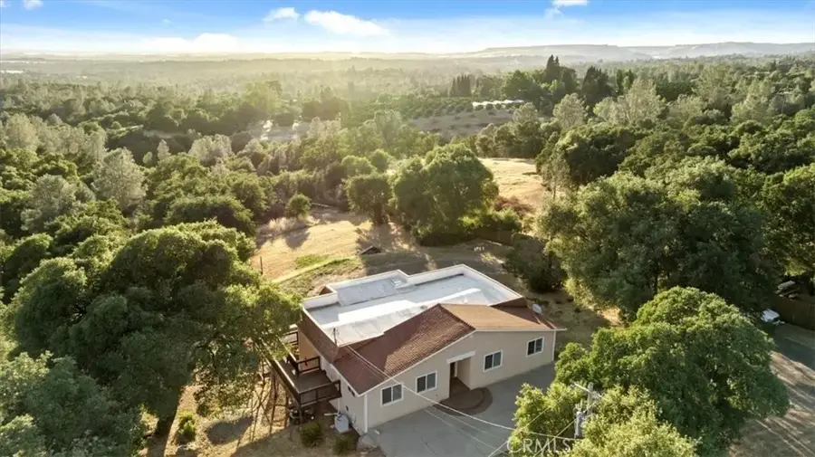 176 Breeze Hollow Lane, Oroville, CA 95966 - Image #2