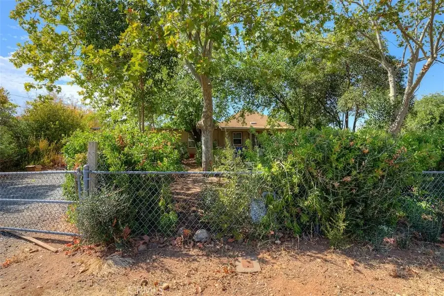 1883 16th, Oroville, CA 95965 - Image #2