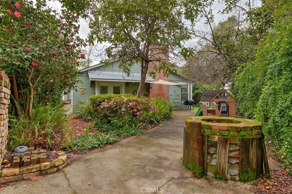 1044 Mount Ida, Oroville, CA 95966 - #1