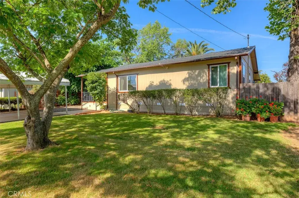 48 Hoover, Oroville, CA 95966 - #1