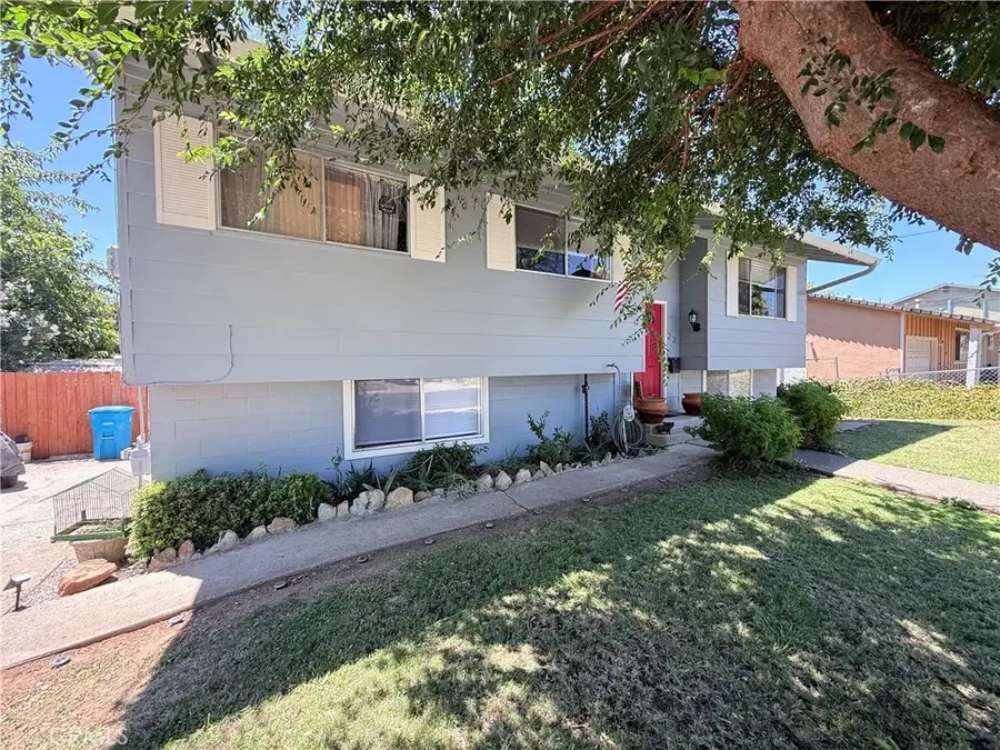 23 Las Plumas Way, Oroville, CA 95966 - #3