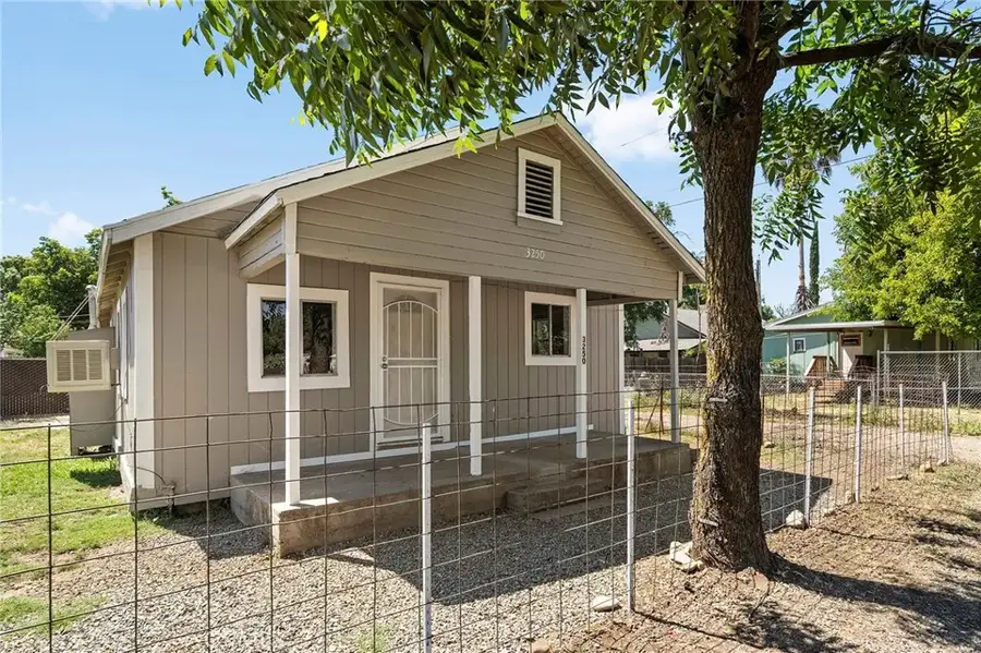 3250 Spencer Avenue, Oroville, CA 95966 - #2