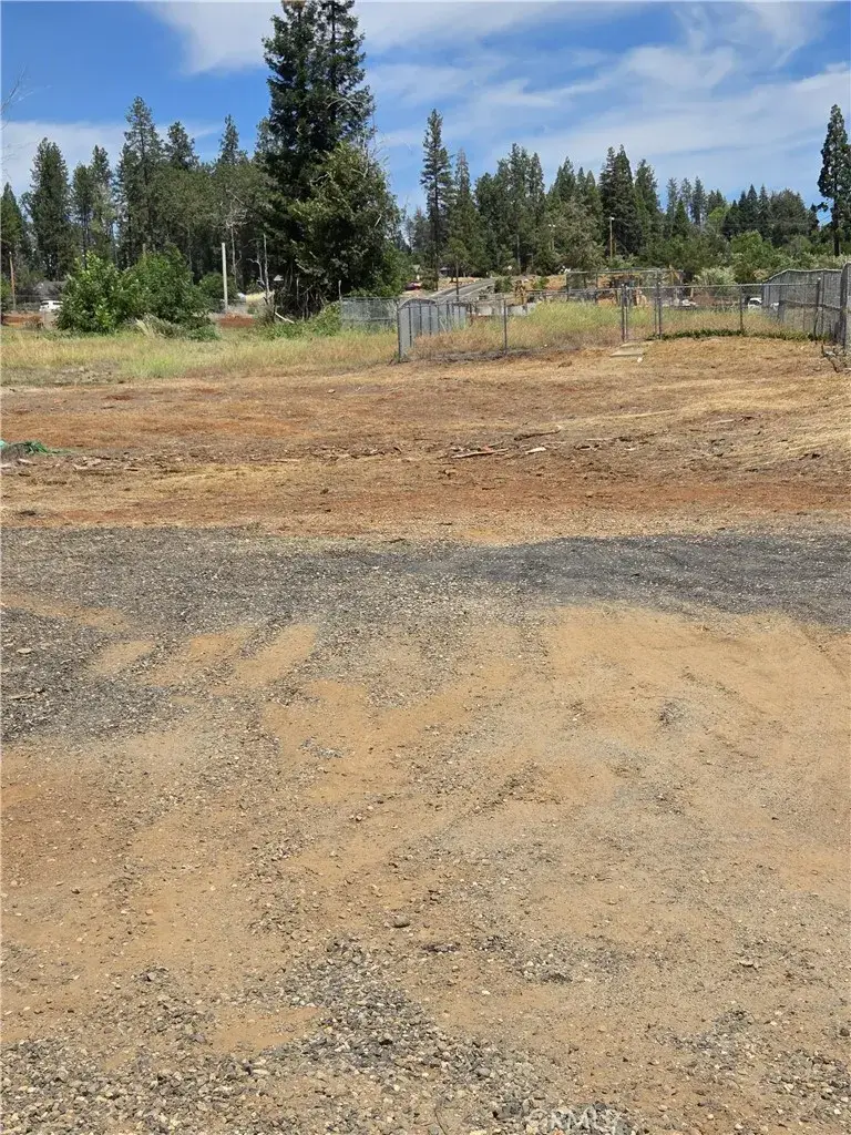 1565 Adams, Paradise, CA 95969 - #1