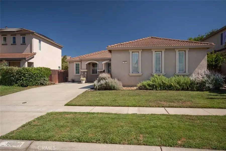 1901 Fall River, Linda, CA 95901 - #3