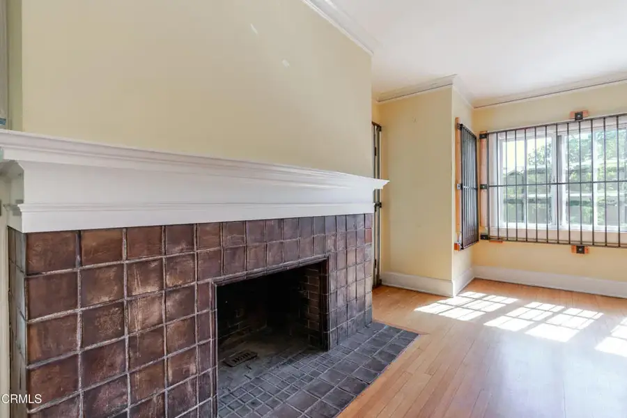 237 W State Street, Pasadena, CA 91105 - Image #3