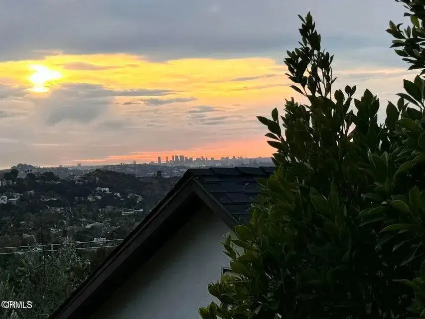 155 Sequoia Drive, Pasadena, CA 91105 - Image #2