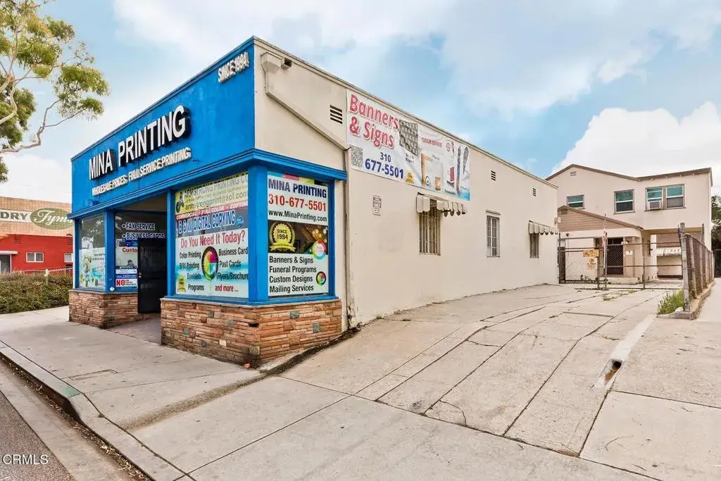 426 W Arbor Vitae Street, Inglewood, CA 90301 - Image #1