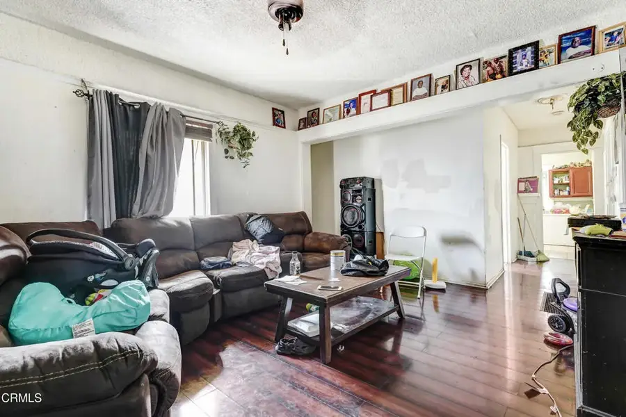 352 W 59th Place, Los Angeles, CA 90003 - Image #2