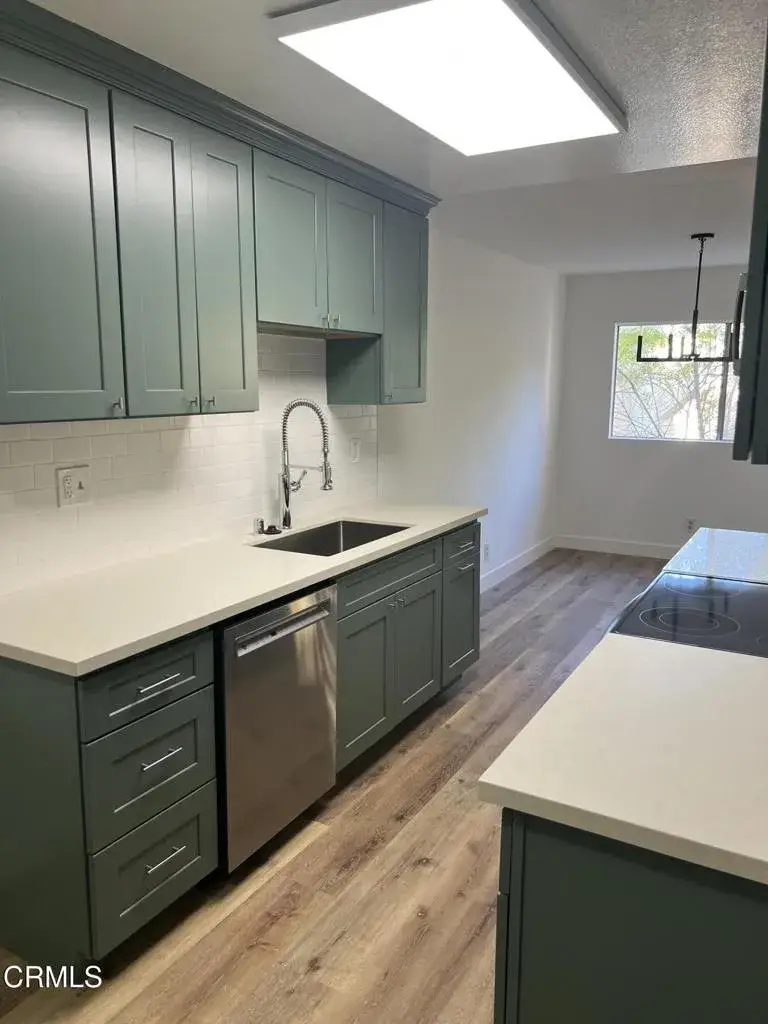 277 Pleasant St Street #201, Pasadena, CA 91101 - Image #2