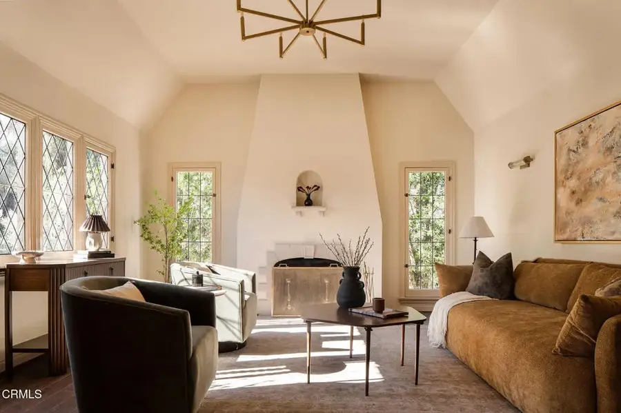 3465 Rowena Avenue, Los Angeles, CA 90027 - Image #3