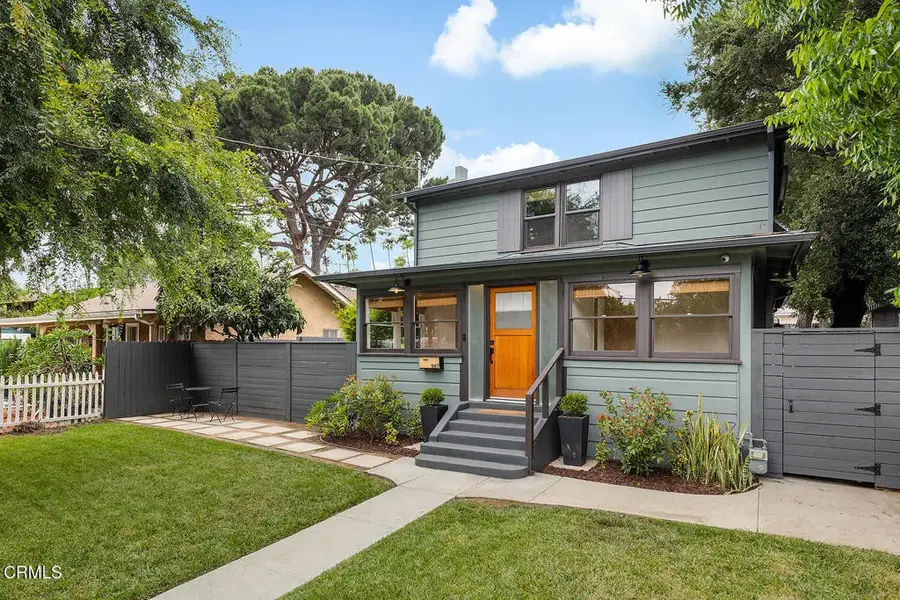 987 Bell Street, Pasadena, CA 91104 - Image #2