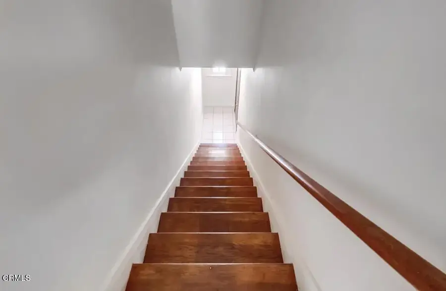 833 Ridgewood, Los Angeles, CA 90038 - Image #3