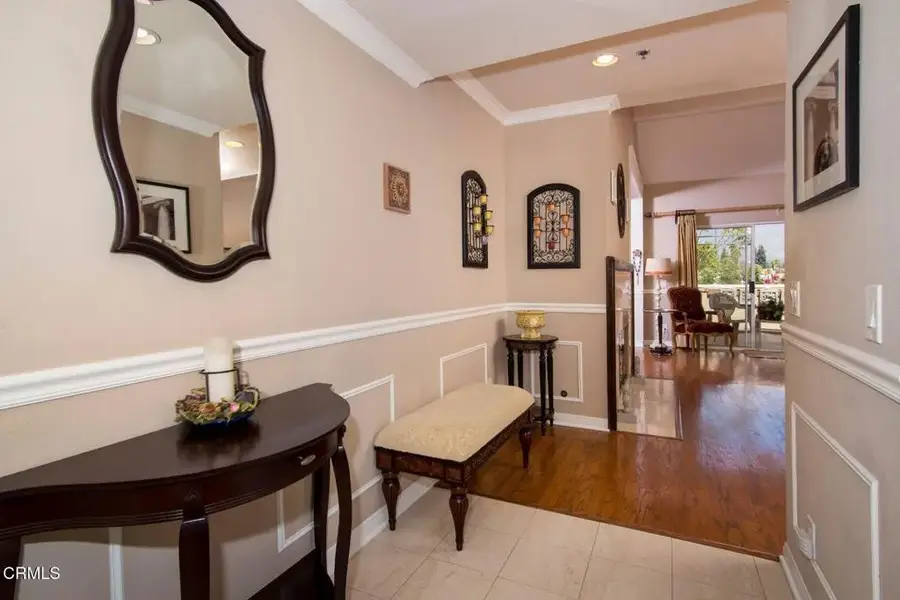 202 S Holliston Avenue #301, Pasadena, CA 91106 - #3