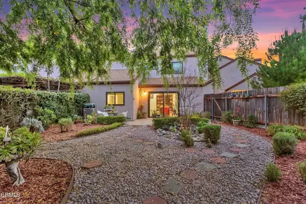 210 E Walnut Avenue #J, Monrovia, CA 91016