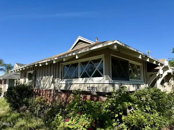 12811 Oxnard Street, Los Angeles, CA 91606