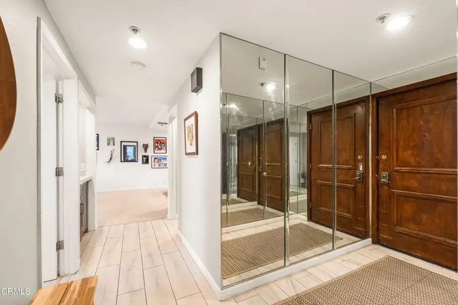 880 W 1st Street #302, Los Angeles, CA 90012 - #3