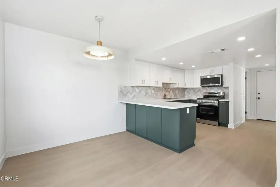 823 Earlham Street #4, Pasadena, CA 91101 - #3