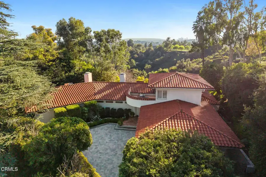 399 N San Rafael Avenue, Pasadena, CA 91105 - #3