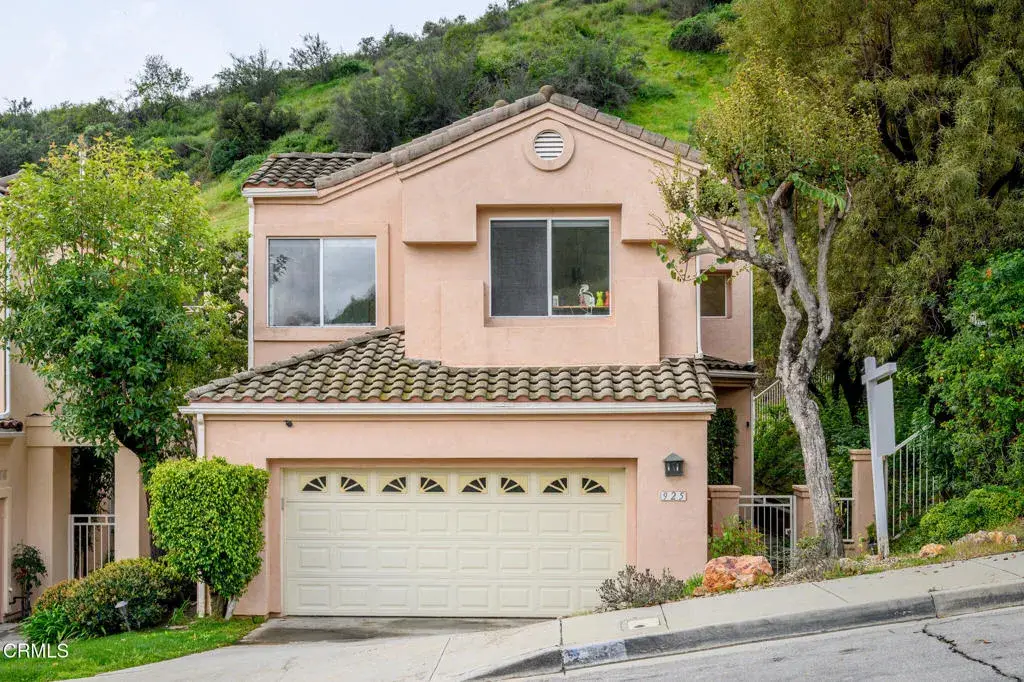 925 Calle La Primavera, Glendale, CA 91208 - #1