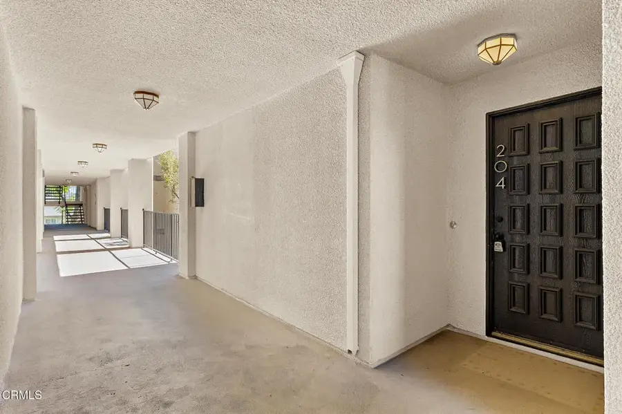 1000 E California Boulevard East #204, Pasadena, CA 91106 - #3