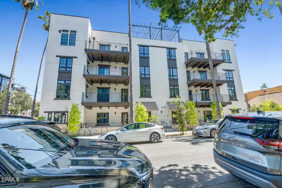 139 S Oak Knoll Avenue #303, Pasadena, CA 91101 - #3
