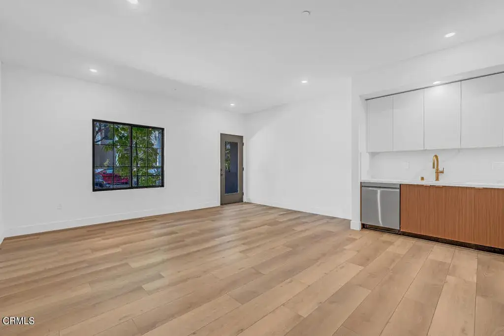 139 S Oak Knoll Avenue #101, Pasadena, CA 91101 - #1