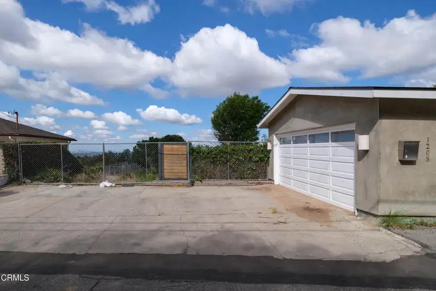 1205 E Loma Alta, Altadena, CA 91001 - #3