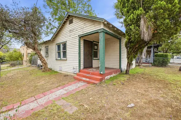 1039 Grevelia Street, South Pasadena, CA 91030