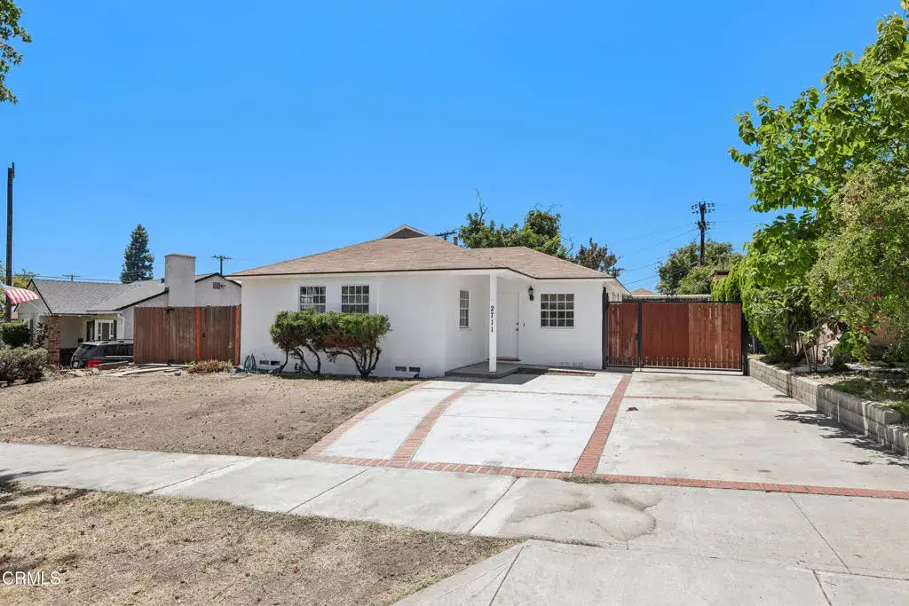 2711 N Lincoln Street, Burbank, CA 91504 - #1