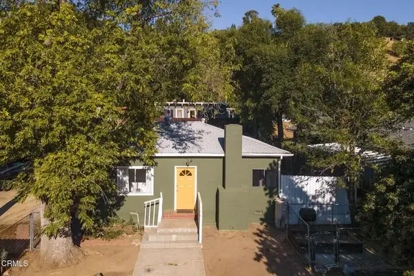 9900 Sunland Boulevard, Los Angeles, CA 91040