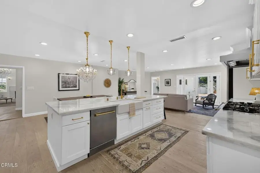 5345 S Verdun Avenue, Los Angeles, CA 90043 - #2