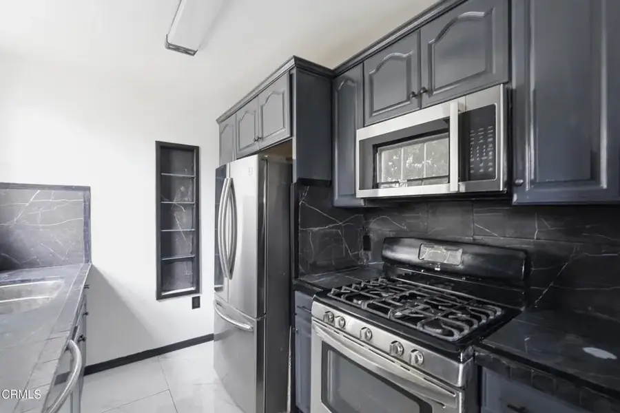 525 E Maple Street #2, Glendale, CA 91205 - #3